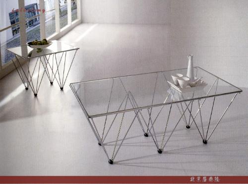 Square Couchtisch aus Glas
