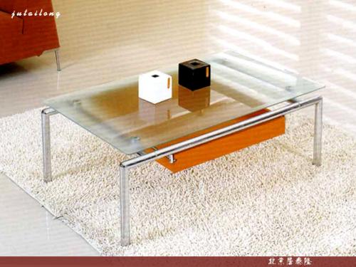 Square Couchtisch aus Glas

