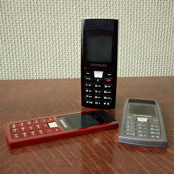 Ultra-dnne Cell PhoneModel