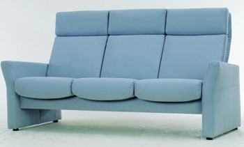 Moderne und komfortable anthrazit Sofa