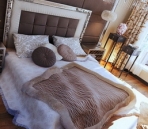Download einer warmen im europäischen Stil Schlafzimmer Modell (mit Texturen)